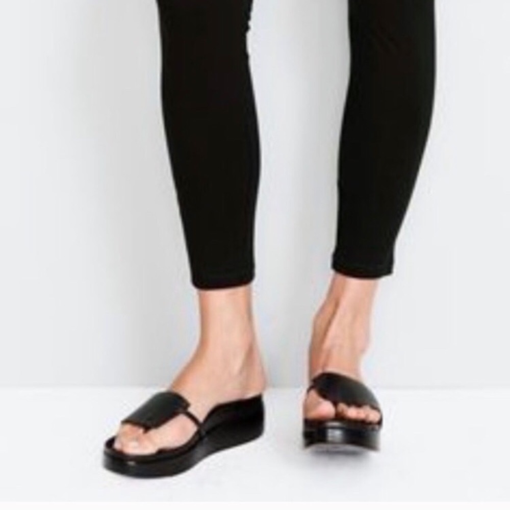 Fifi sandal by Donald Pliner